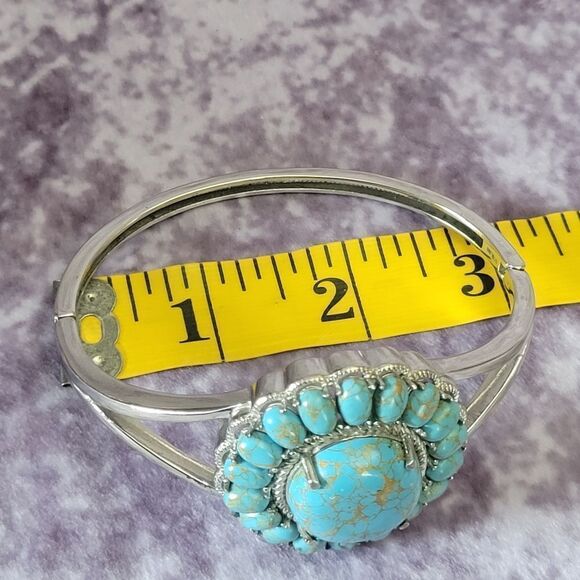 Mojave Blue Turquoise Floral Bangle Bracelet - Picture 10 of 11